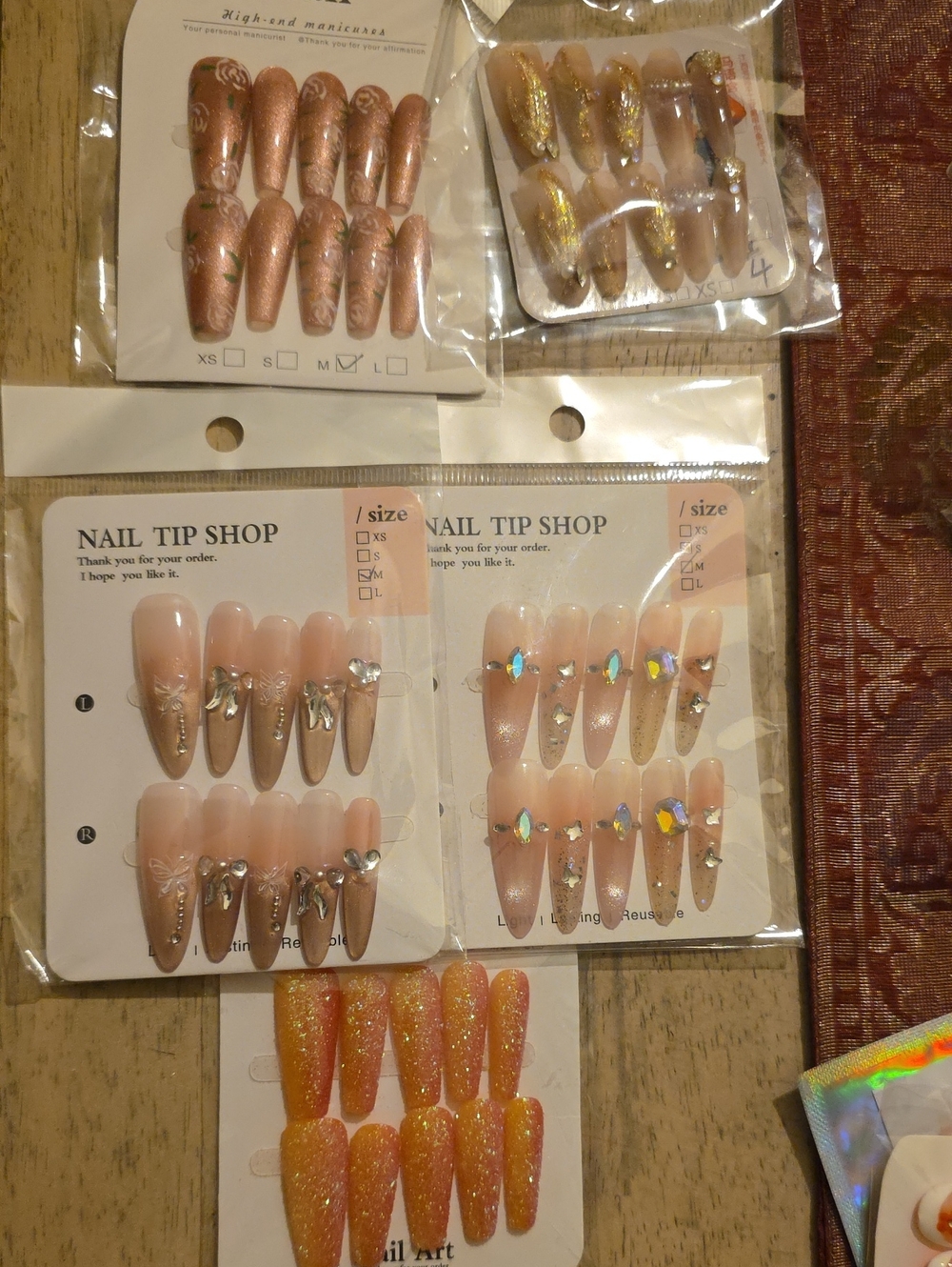 5 Press-On Nails with Rhinestones